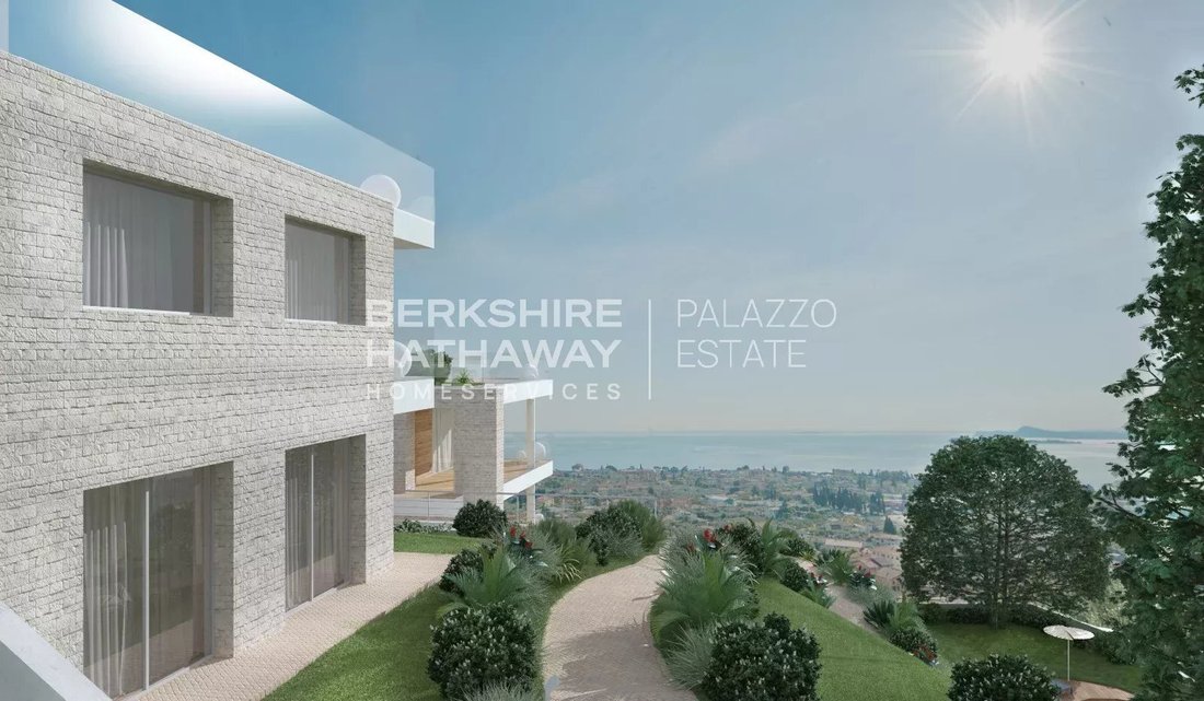 Apartment in Center, Toscolano, Lombardy 1 - 18090577