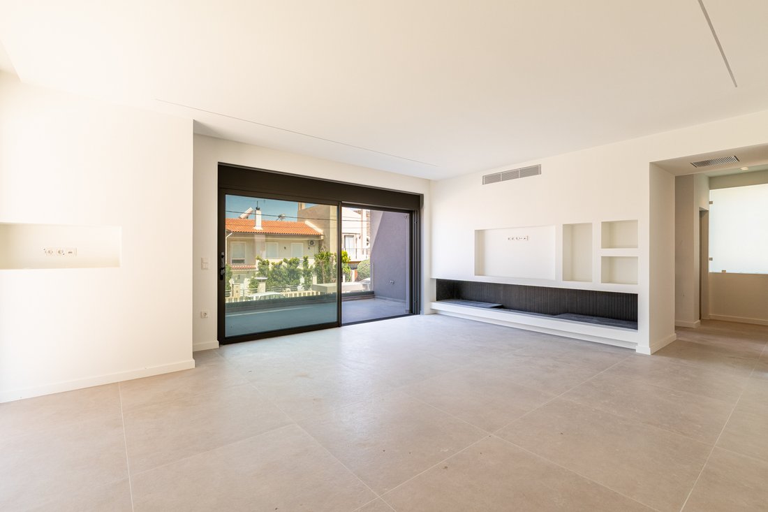 House in Glyfada, Attica, Greece 4 - 17773801