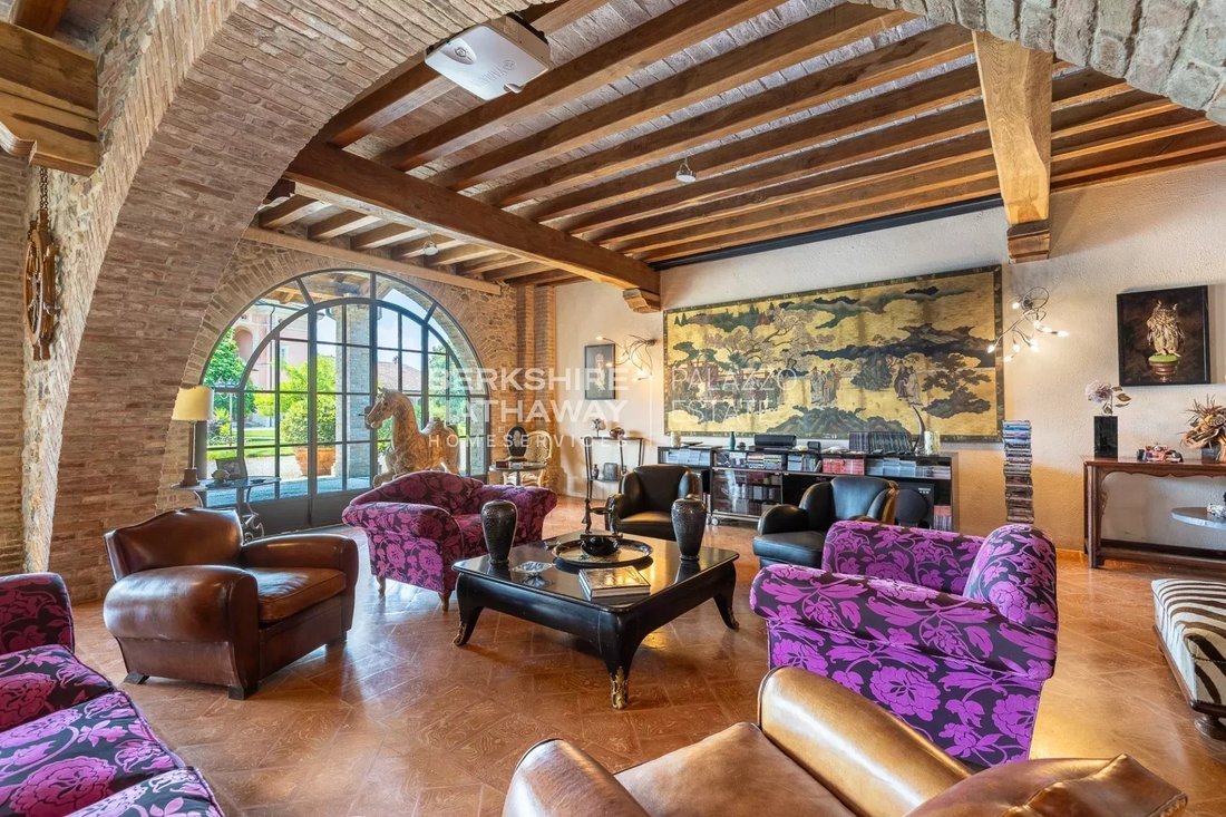 Estate in Gazzola, Emilia-Romagna, Italy 5 - 17282456
