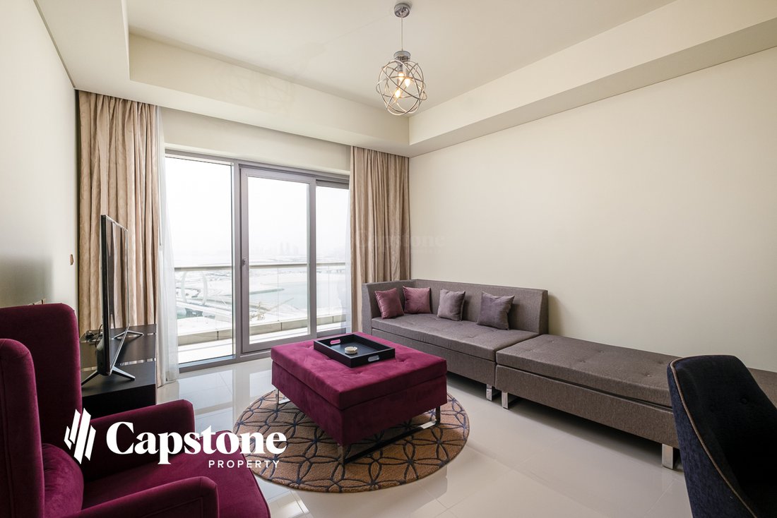 Apartment in United Arab Emirates 2 - 17948654