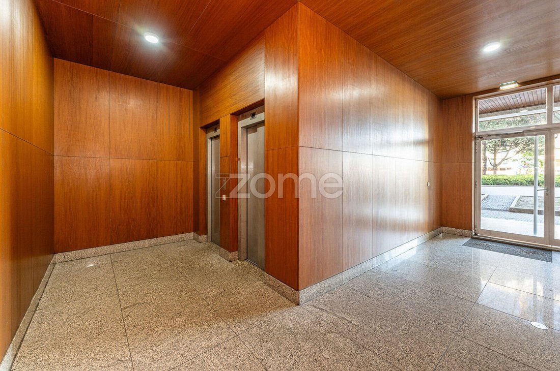 Apartment in Matosinhos e Leca da Palmeira, Porto District, Portugal 3 - 18380365
