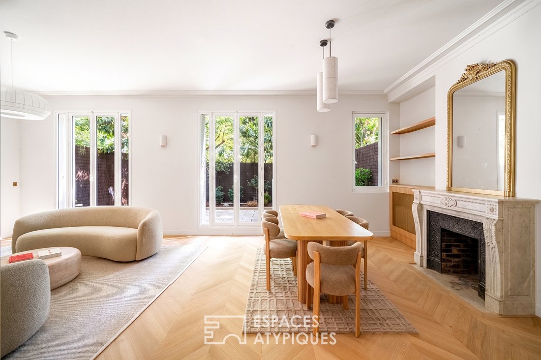 Apartment in Gros Caillou, Paris 7e Arrondissement, Paris 2 - 18367562