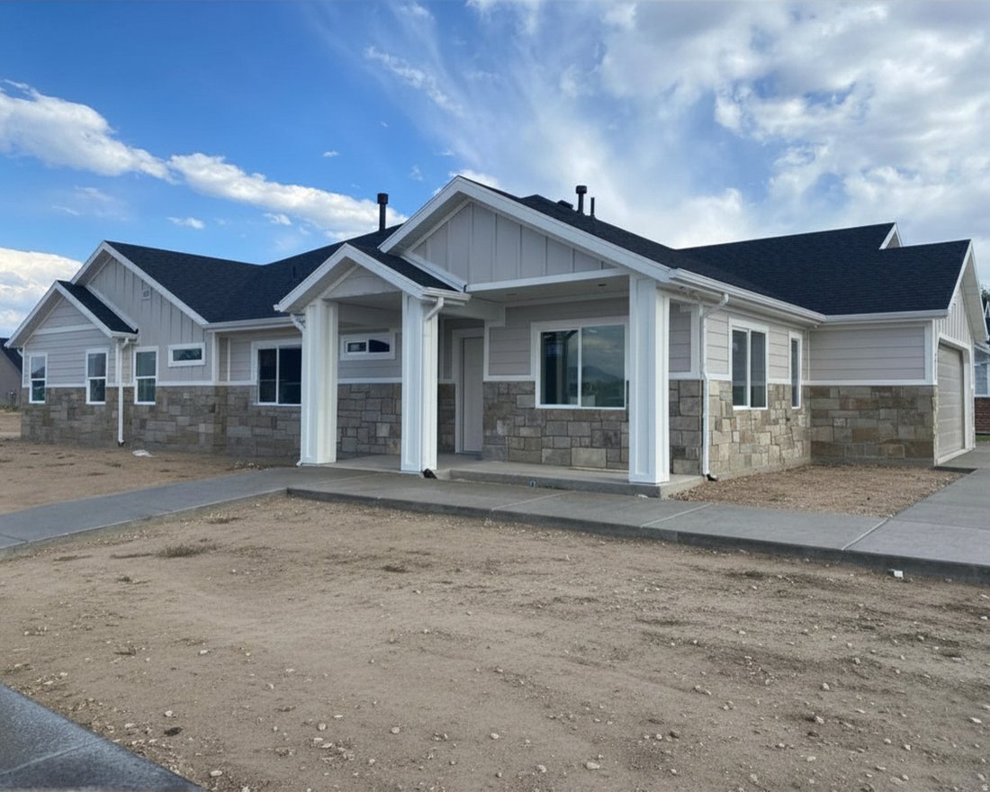 House in Syracuse, Utah, United States 1 - 17601600