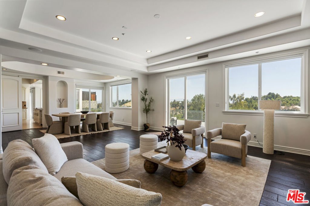 House in Los Angeles, California, United States 1 - 18377791