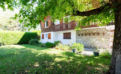 House in Saint-Lary-Soulan, Occitania, France 1