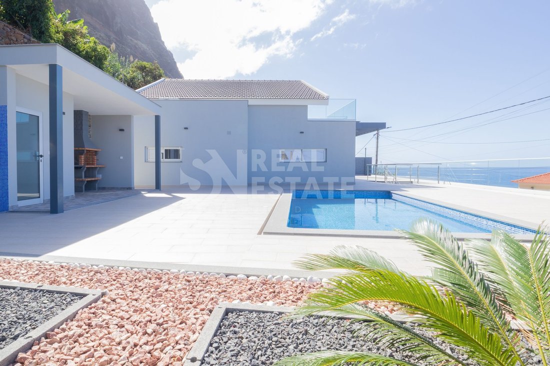 Villa in Estreito da Calheta, Madeira, Portugal 3 - 18375700