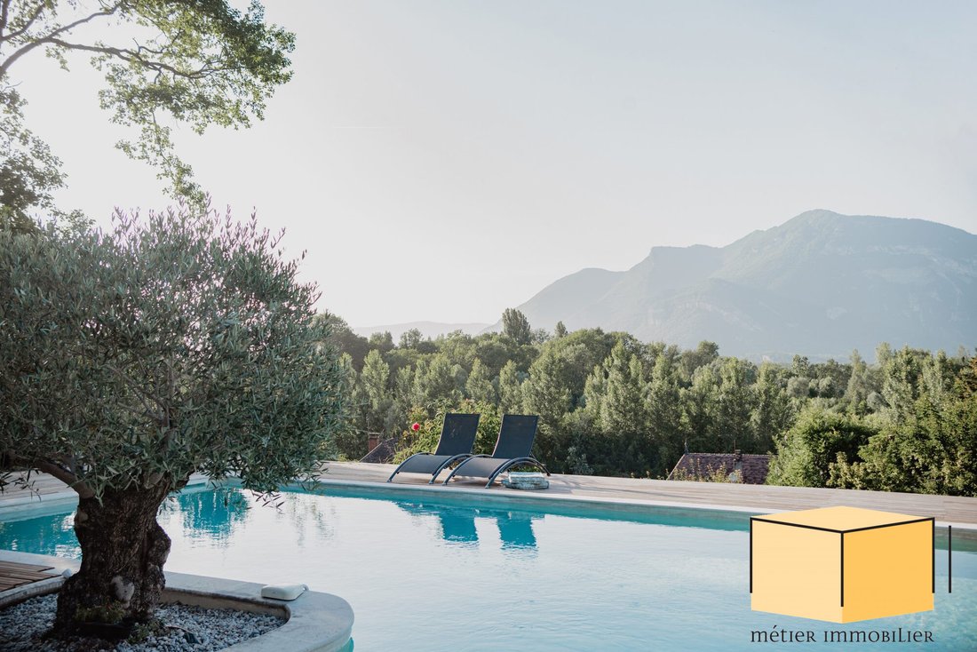 Villa in Chanaz, Auvergne-Rhône-Alpes, France 3 - 15965302