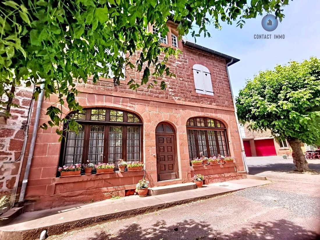 House in Meyssac, Nouvelle-Aquitaine, France 2 - 18384980