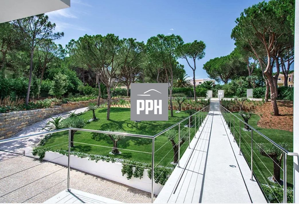 Villa in Quinta do Lago, Almancil, Portugal 2 - 18375098