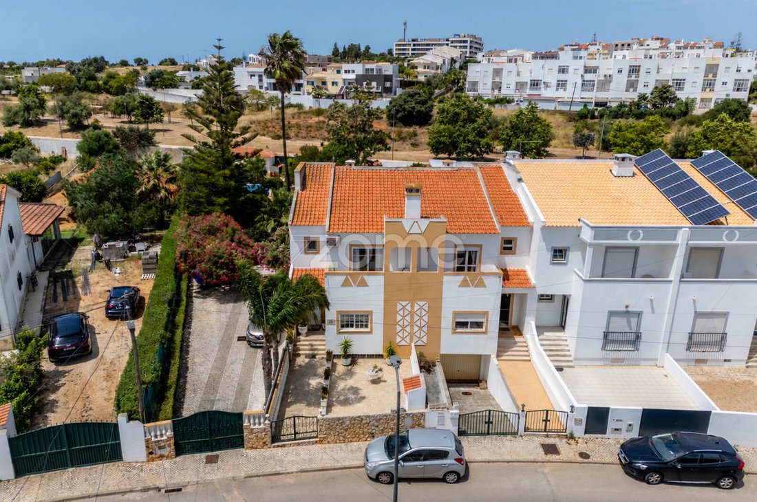 House in Lagoa e Carvoeiro, Algarve, Portugal 4 - 18380851