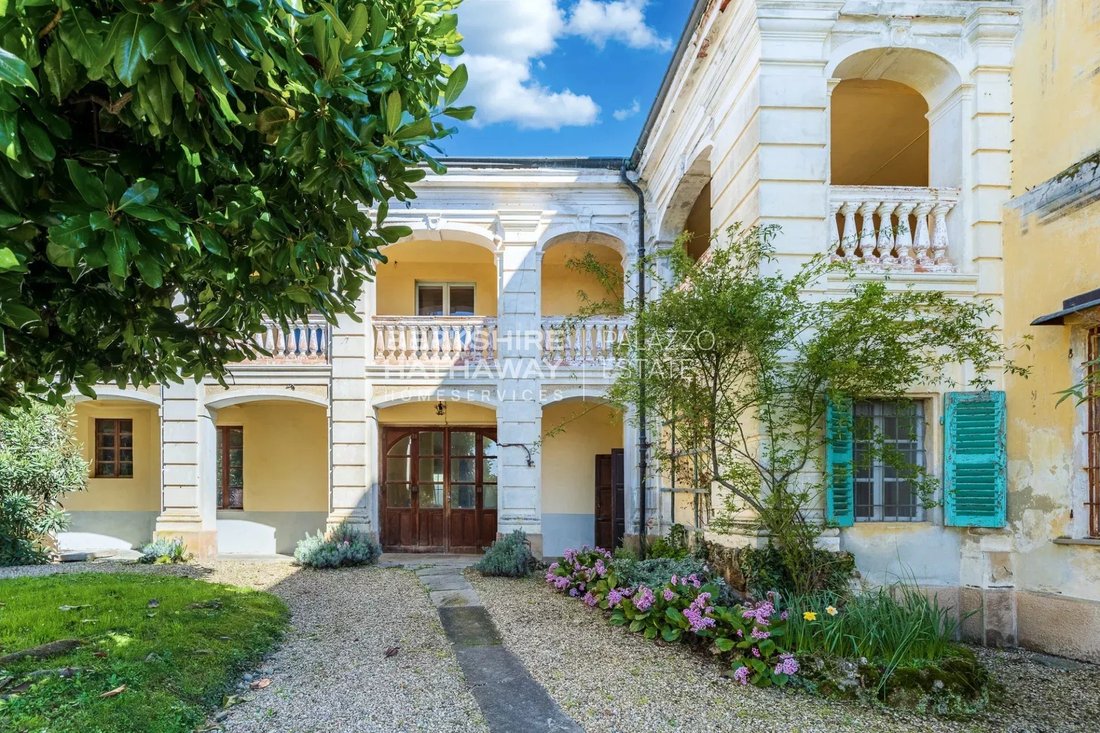Villa in Rosta, Piedmont, Italy 4 - 18374481