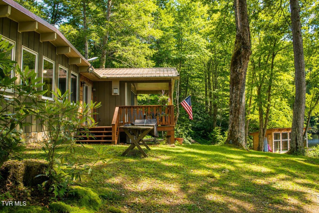 House in Roan Mountain, Tennessee, United States 5 - 18378030
