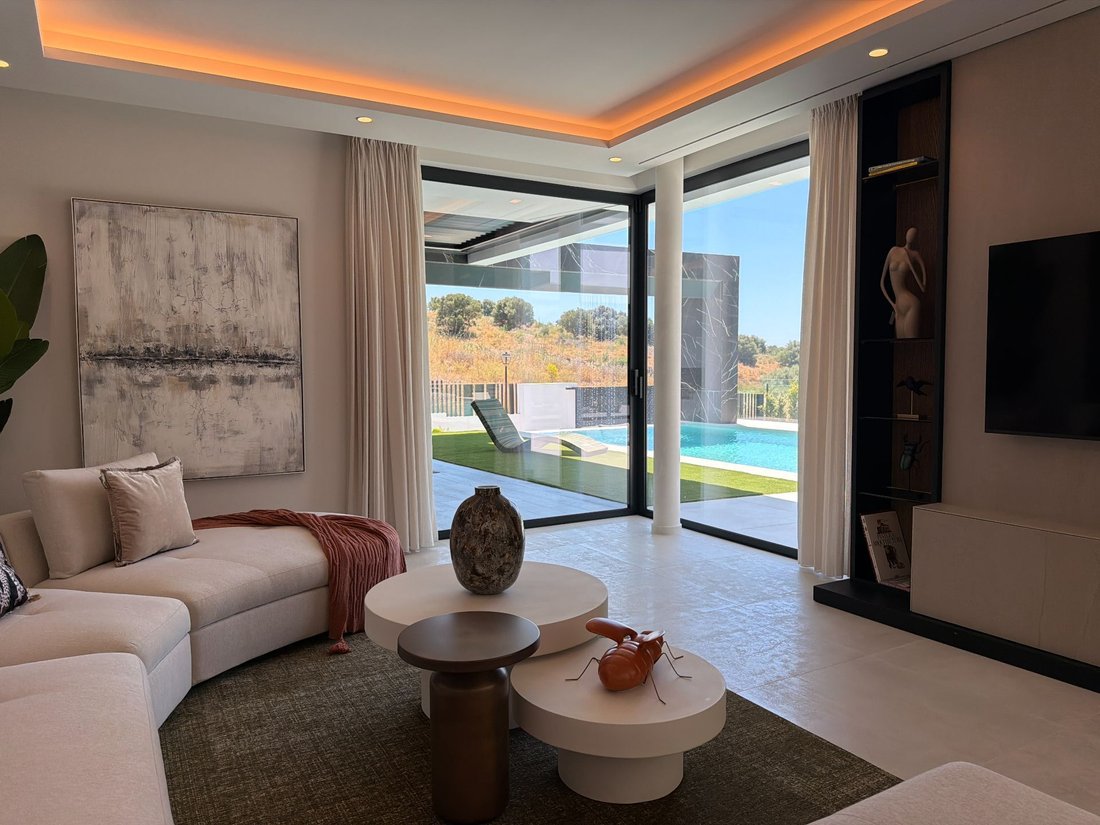 Villa in Benahavis, Andalusia, Spain 4 - 18378315