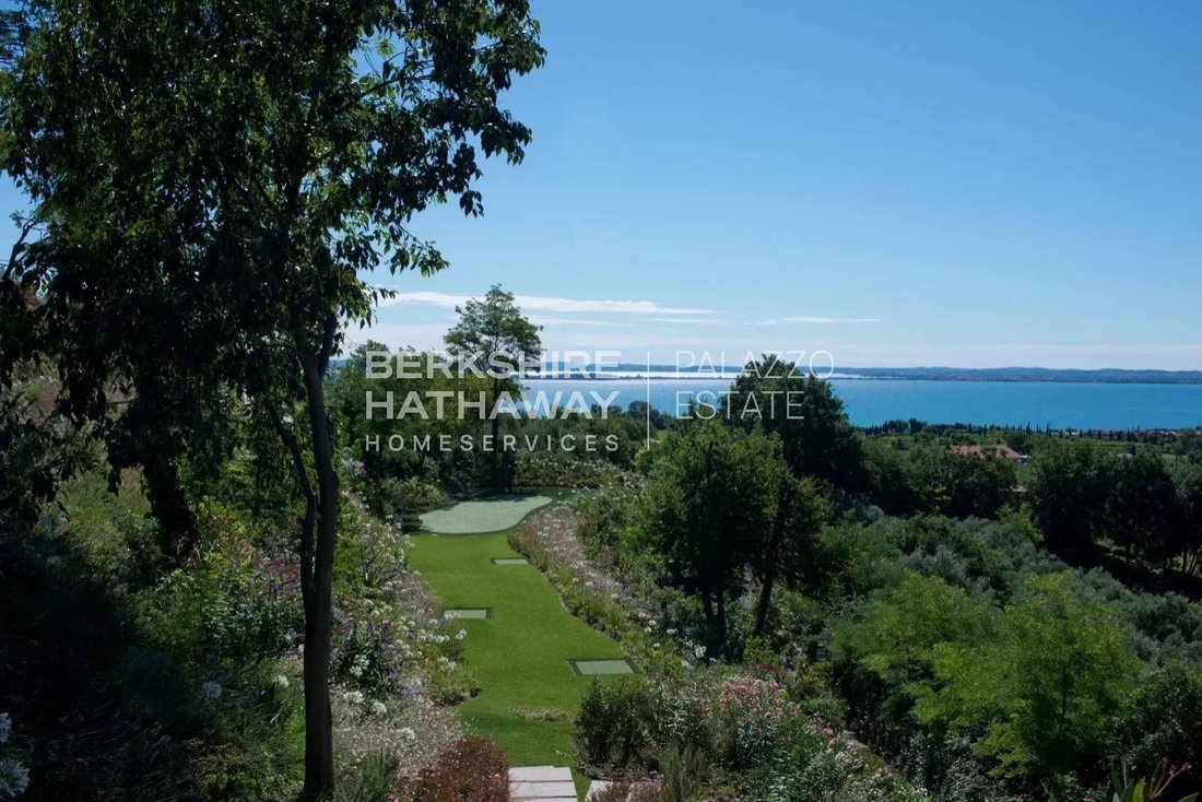 Apartment in Hill Zone, Padenghe sul Garda, Lombardy 4 - 18089809