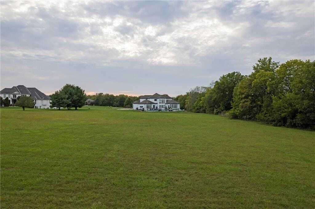 House in Lee's Summit, Missouri, United States 4 - 16405365