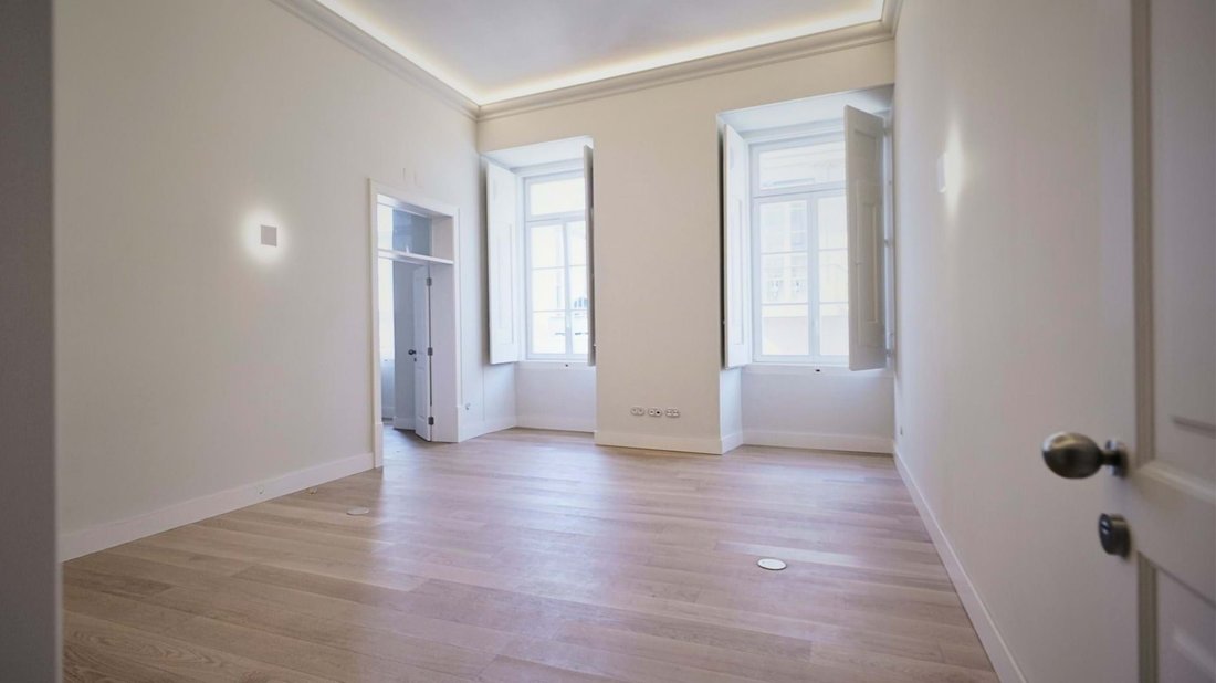 Apartment in Misericordia, Lisbon, Portugal 2 - 18376413