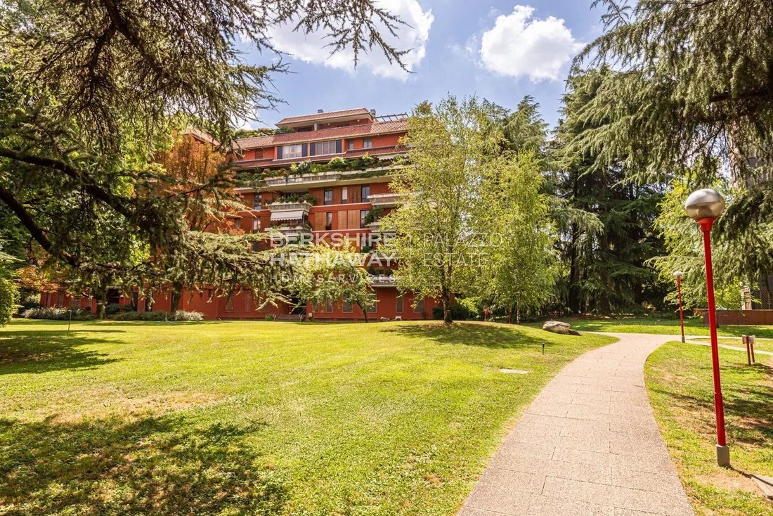 Apartment in Milan Two, Milano San Felice, Lombardy 5 - 18374708