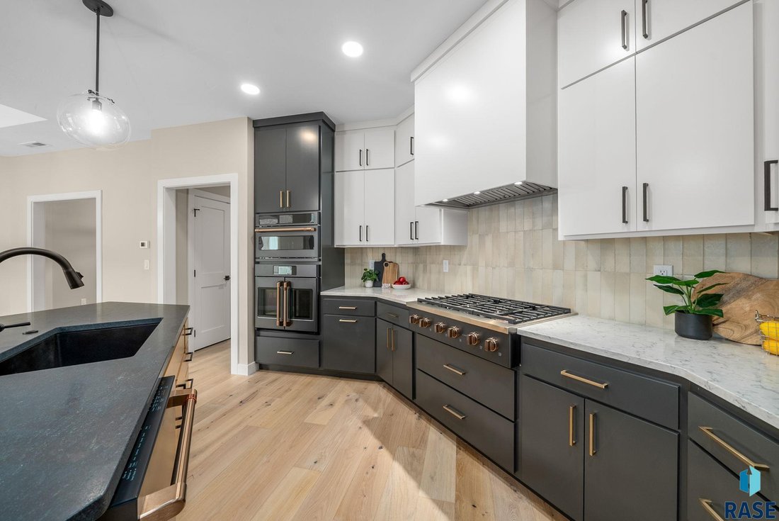 House in Sioux Falls, South Dakota, United States 5 - 18385598