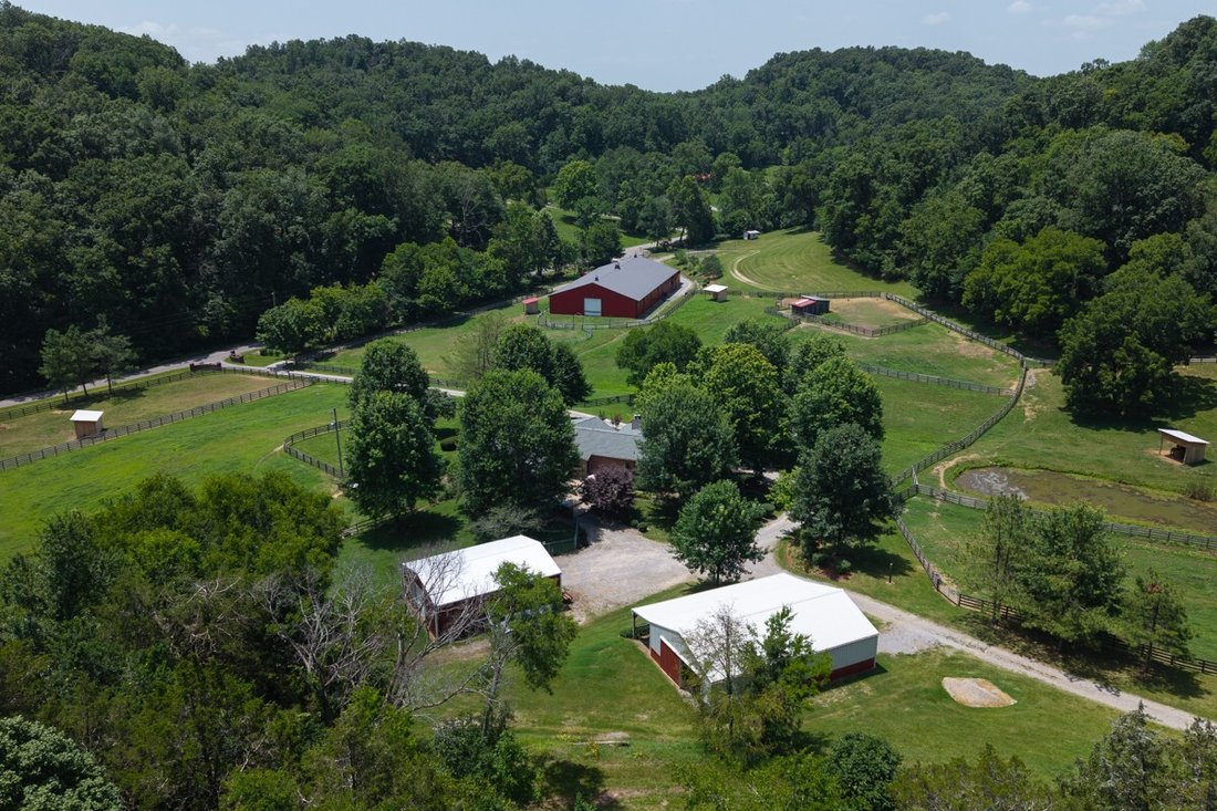 House in Gallatin, Tennessee, United States 3 - 18373697