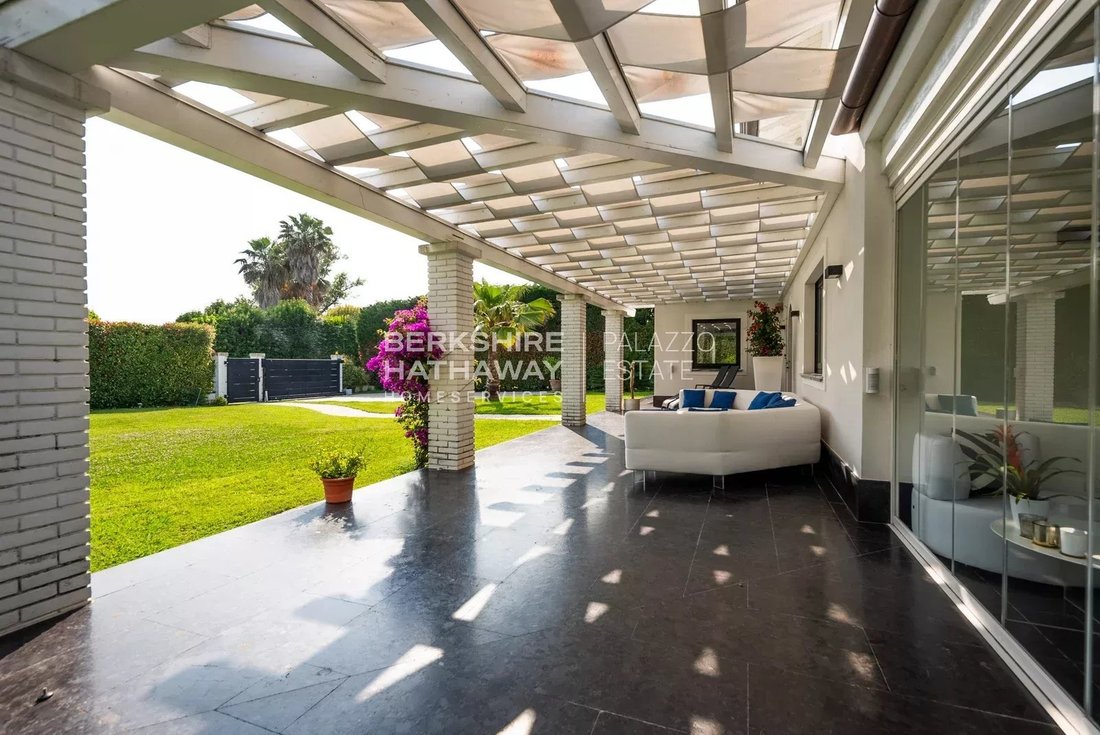 Villa in Pietrasanta, Tuscany, Italy 3 - 18374919