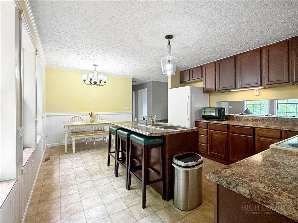 House in Boone, North Carolina, United States 4 - 18377573