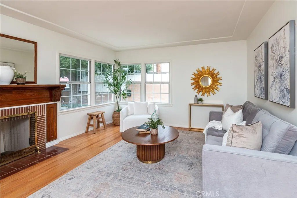 House in Burbank, California, United States 5 - 18379096