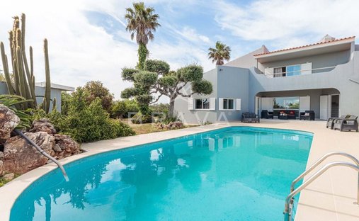 Villa in Guia, Algarve, Portugal 1