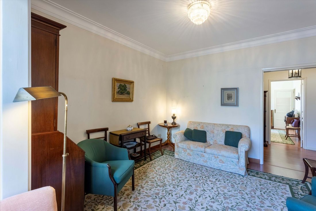 Apartment in Estrela, Lisbon, Portugal 3 - 18378731
