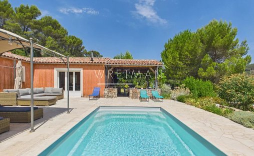 House in Cotignac, Provence-Alpes-Côte d'Azur, France 1