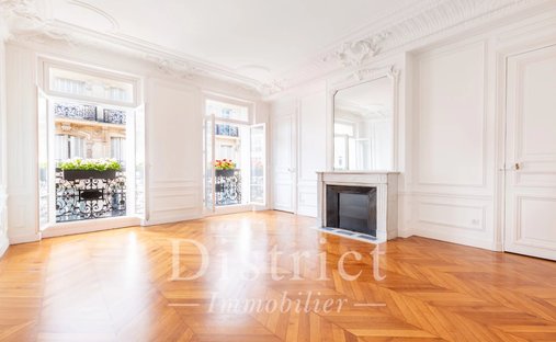 Apartment in Triangle d'Or, Paris 8e Arrondissement, Paris 1