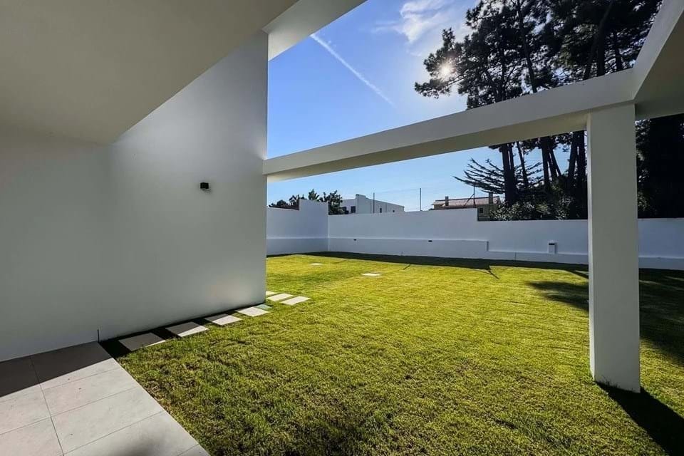 Azeitao (Sao Lourenco e Sao Simao), Setubal, Portugal 4 - 18376449