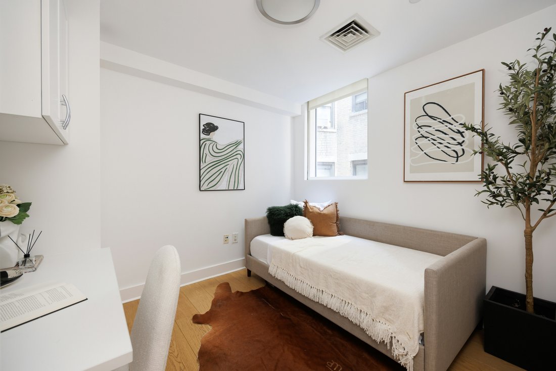 Condo in New York, New York, United States 4 - 18365666