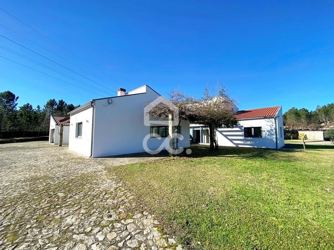 Villa in Bodiosa, Viseu District, Portugal 1 - 18380965