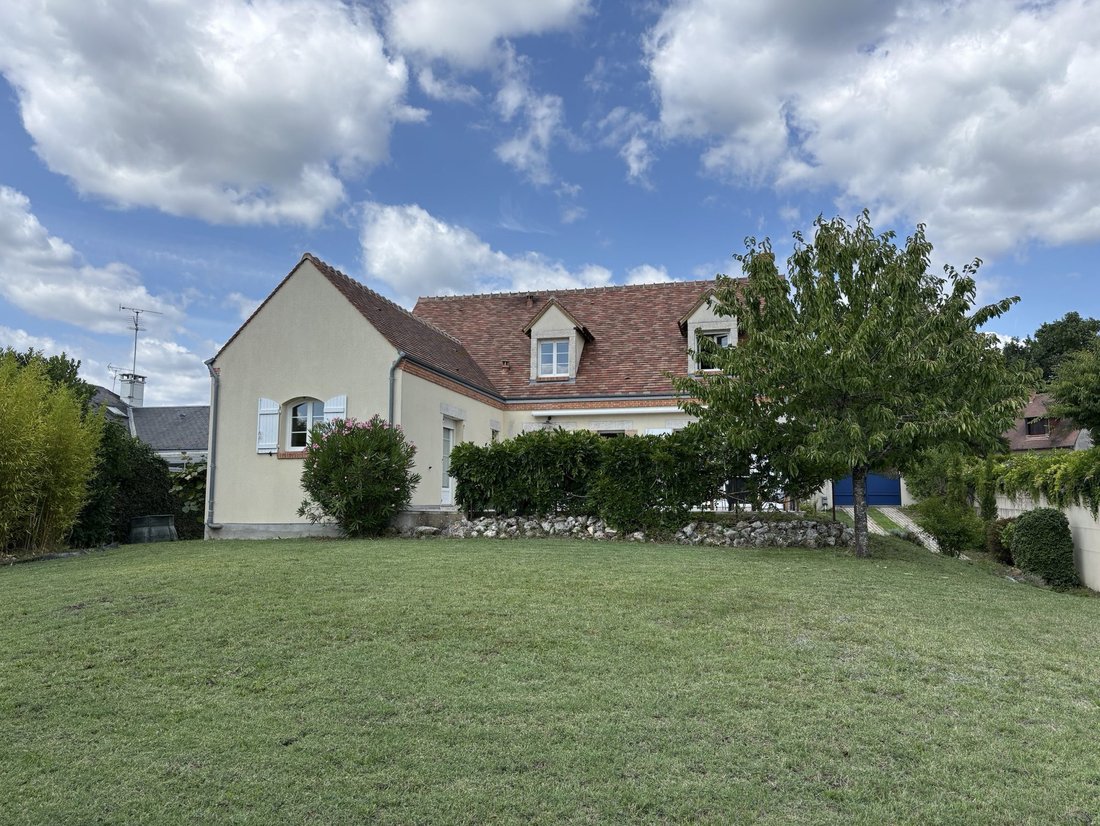 House in Combleux, Centre-Val de Loire, France 1 - 18385412