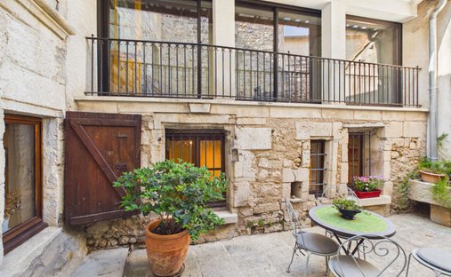 Villa in Eyragues, Provence-Alpes-Côte d'Azur, France 1