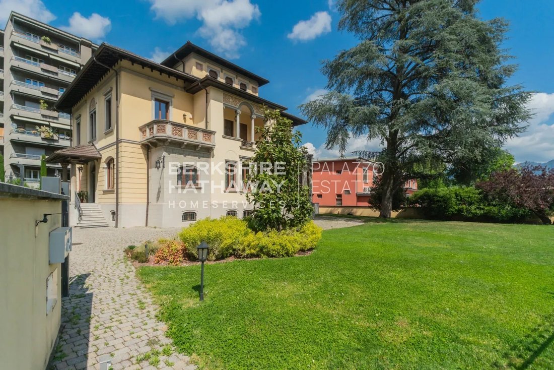 Villa in Chiasso, Ticino, Switzerland 4 - 18070491