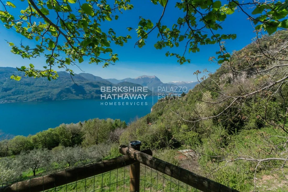 Estate in Mandello del Lario, Lombardy, Italy 4 - 18374711