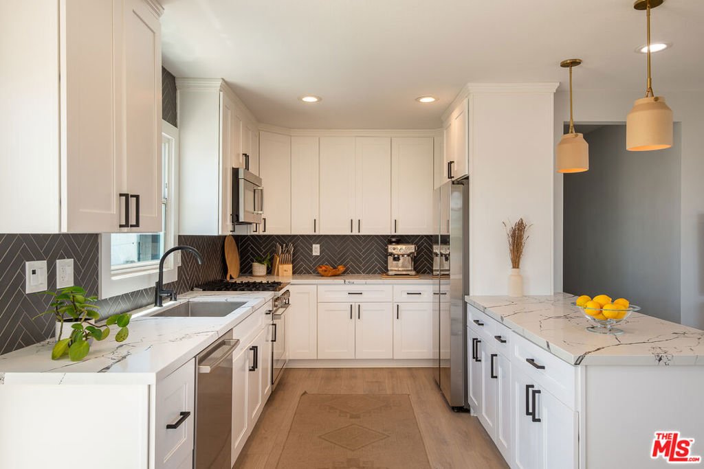House in Los Angeles, California, United States 5 - 18372631