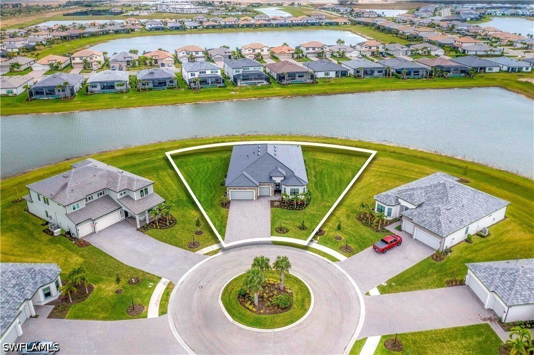 House in Estero, Florida, United States 3 - 18378037