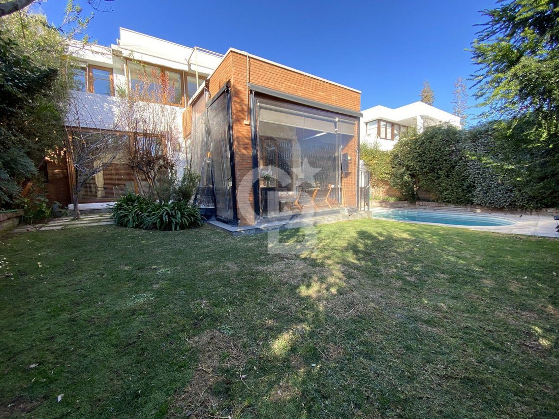 House in Lo Barnechea, Santiago Metropolitan Region, Chile 1 - 18373896