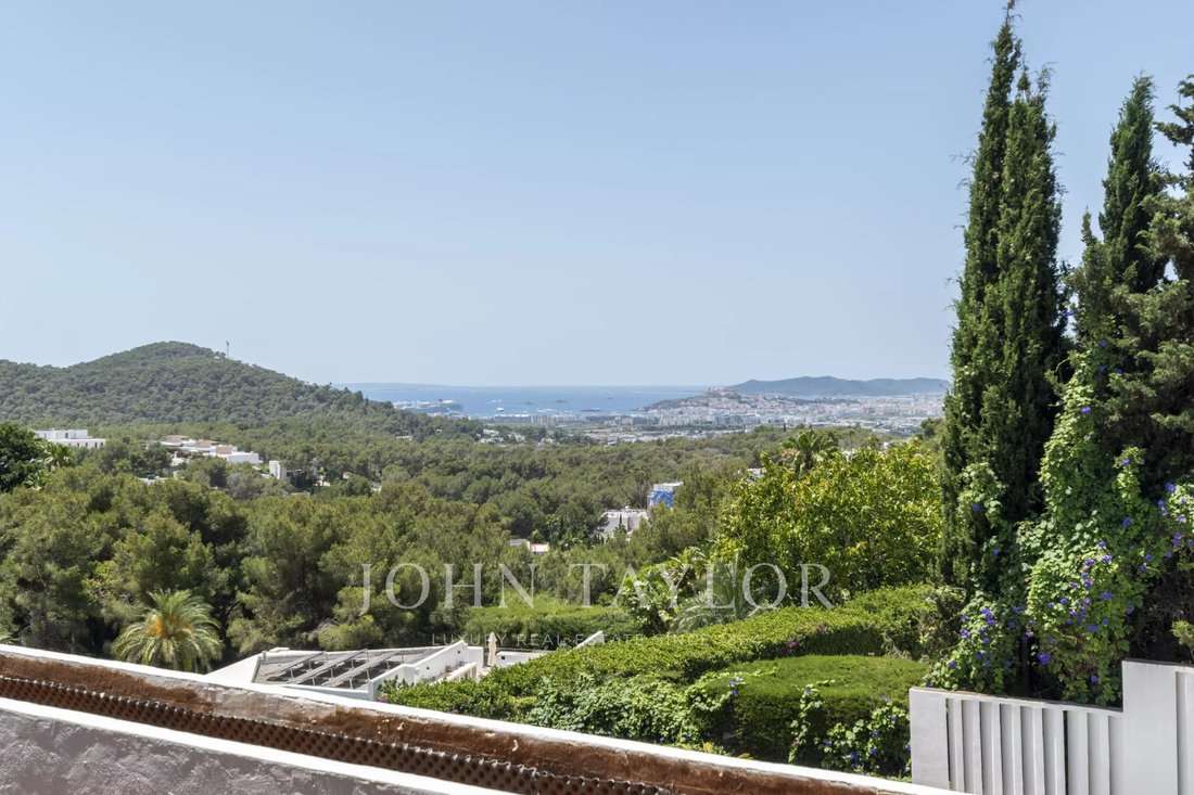 Villa in Santa Eularia des Riu, Balearic Islands, Spain 5 - 18374470