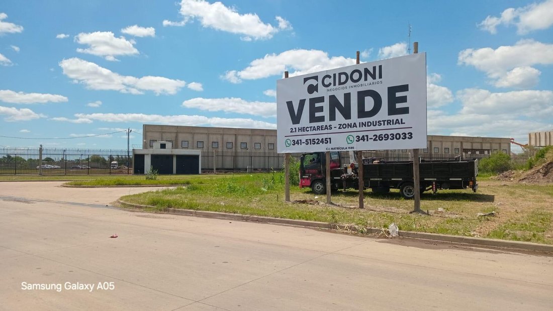 Land in Rosario, Santa Fe Province, Argentina 1 - 18374466