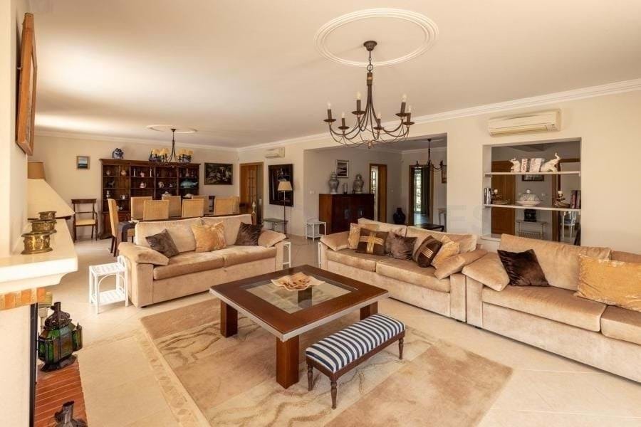 Villa in Vale do Lobo, Almancil, Portugal 5 - 18376164