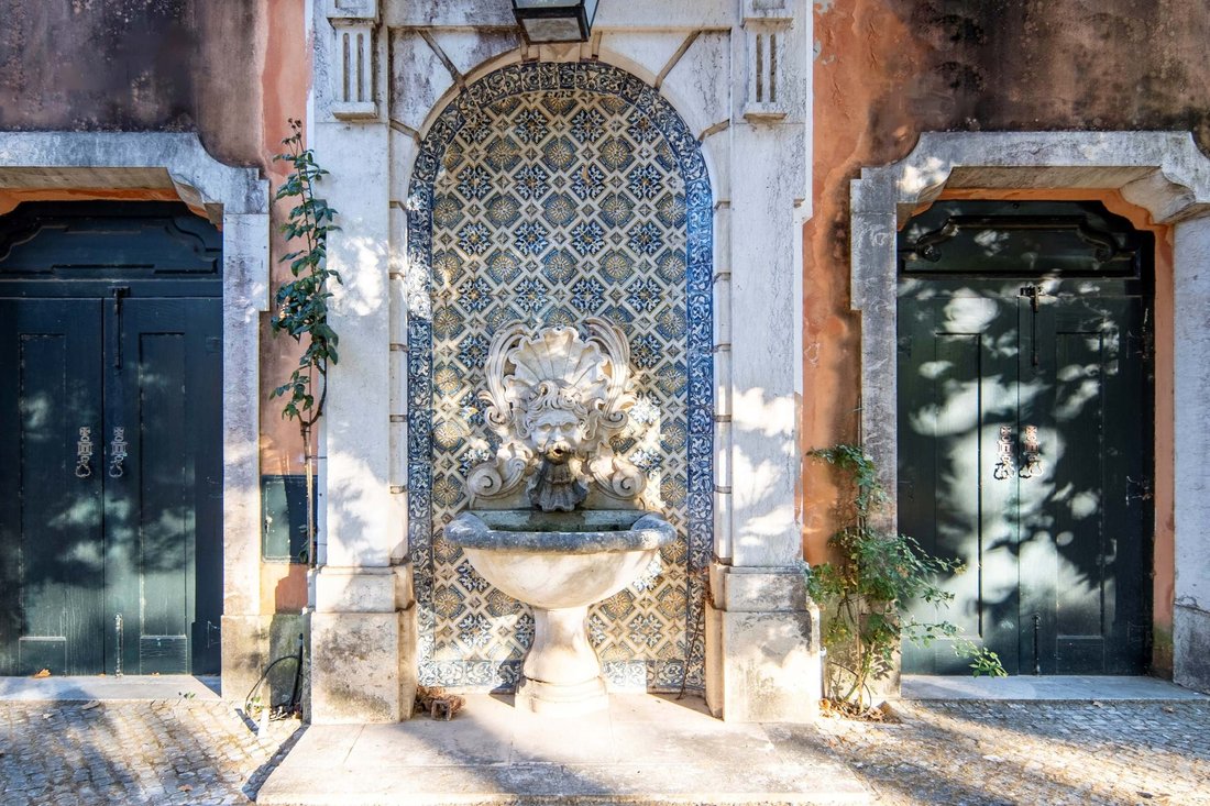 Chateau in Lumiar, Lisbon, Portugal 3 - 18377685