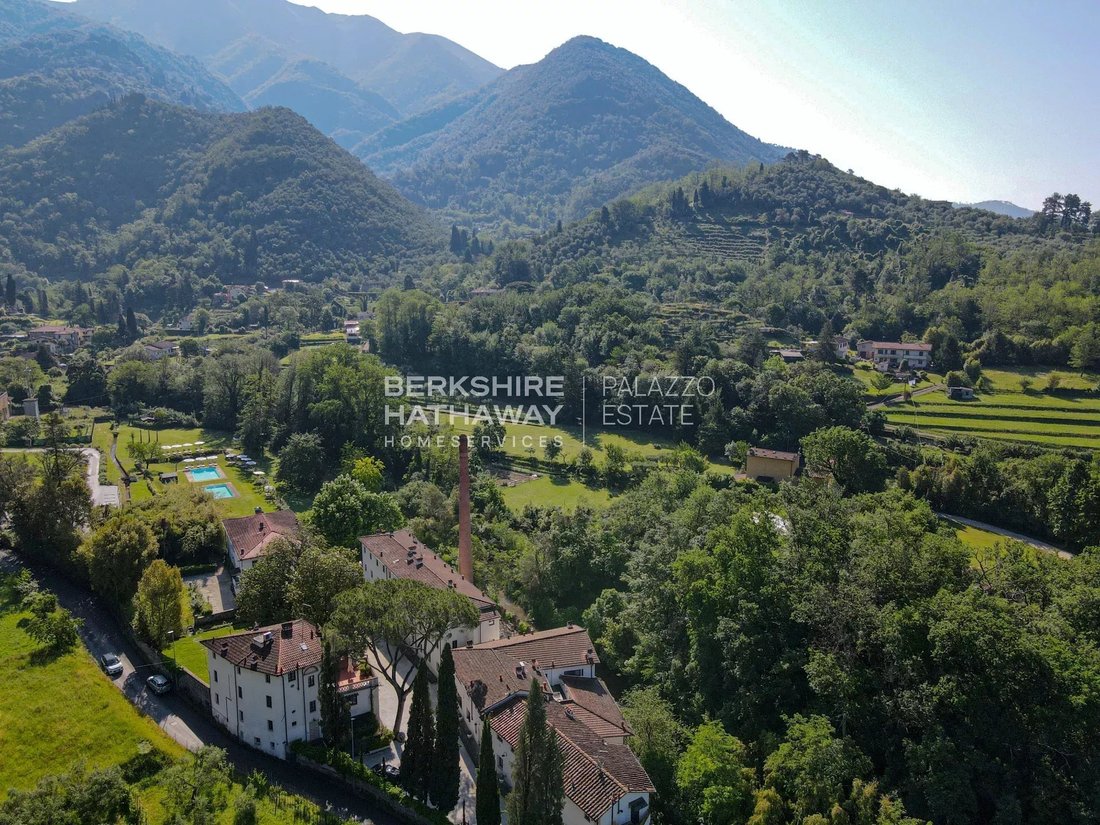 Villa in Camaiore, Toskana, Italien 4 - 17470632