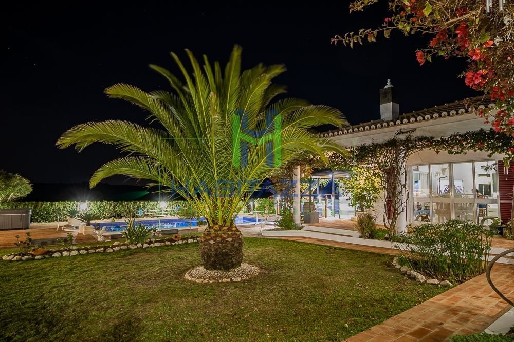 Villa in Bensafrim e Barao de Sao Joao, Algarve, Portugal 4 - 18376198