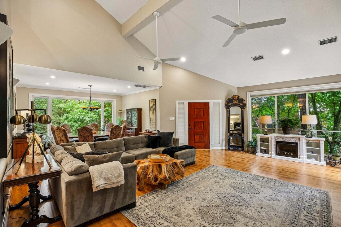 House in The Woodlands, Texas, United States 3 - 18374733