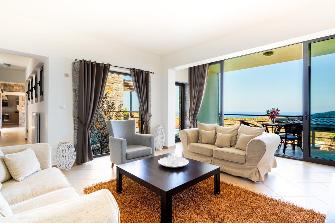 Villa in Community of Milatos, Neapoli Municipal Unit, Greece 3 - 18385072