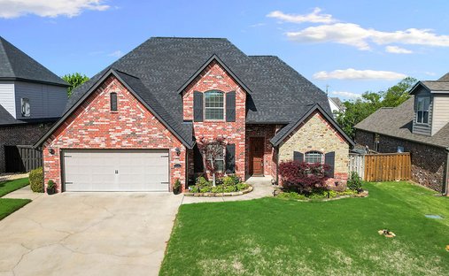 House in Cave Springs, Arkansas, United States 1