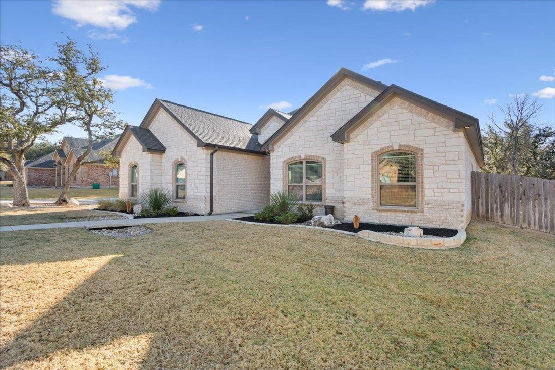 House in Belton, Texas, United States 5 - 18372926